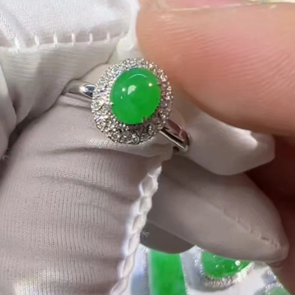 缅甸天然翡翠戒指