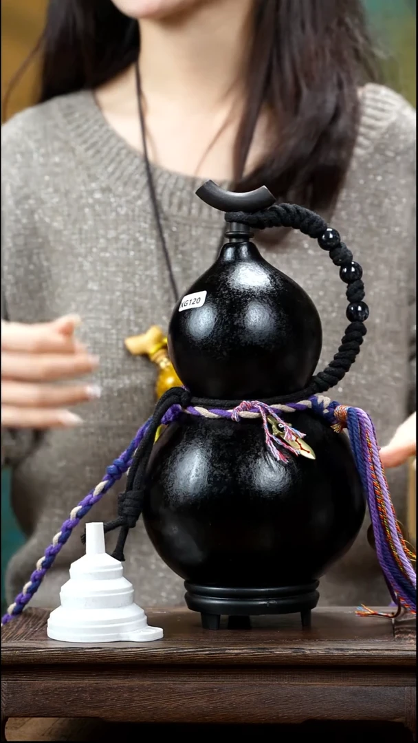 XG120藏绳款酒葫芦不包手串（现货现发）+原色小手捏
