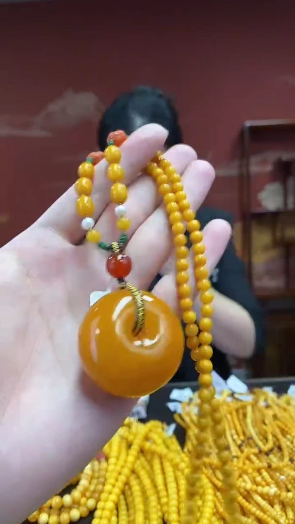 蜜蜡吊坠(赠链)未镶嵌天然蜜蜡平安扣吊坠