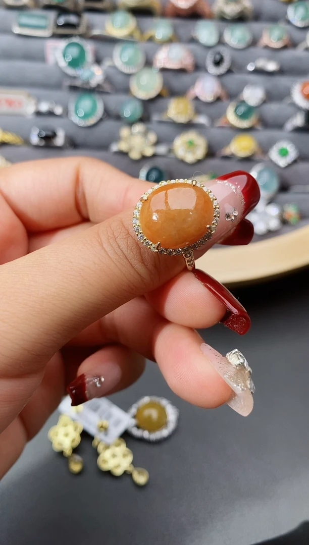 【闪购商品】翡翠银S925镶嵌戒指瑞丽市颜玉珠宝