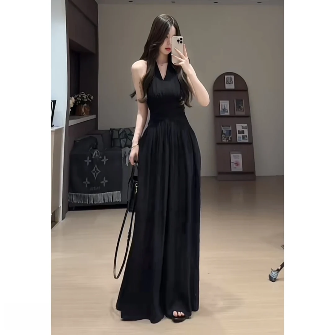 气质显瘦黑色连衣裙夏季时尚新款收腰小黑裙小众设计高级感穿搭