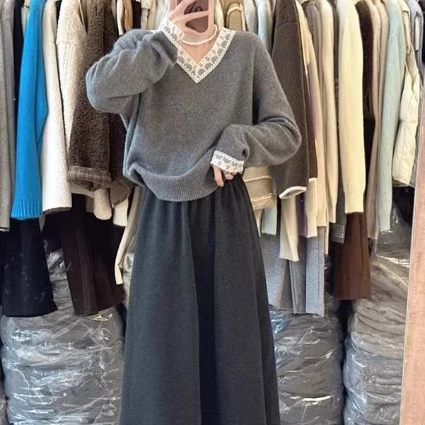 2026韩系新款百搭纯欲辣妹蕾丝拼接V领针织衫毛衣女上衣H3-55