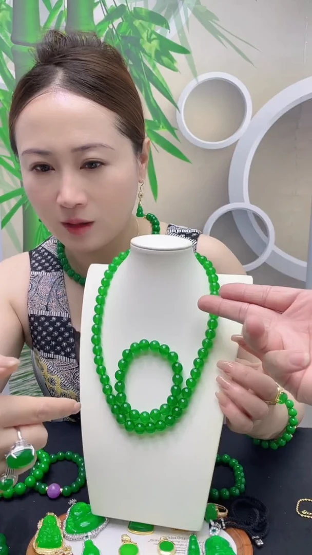 套链14K金镶嵌翡翠D05