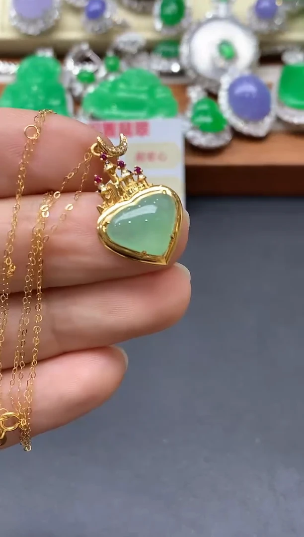 颈饰18K金镶嵌翡翠427-中国好珍宝