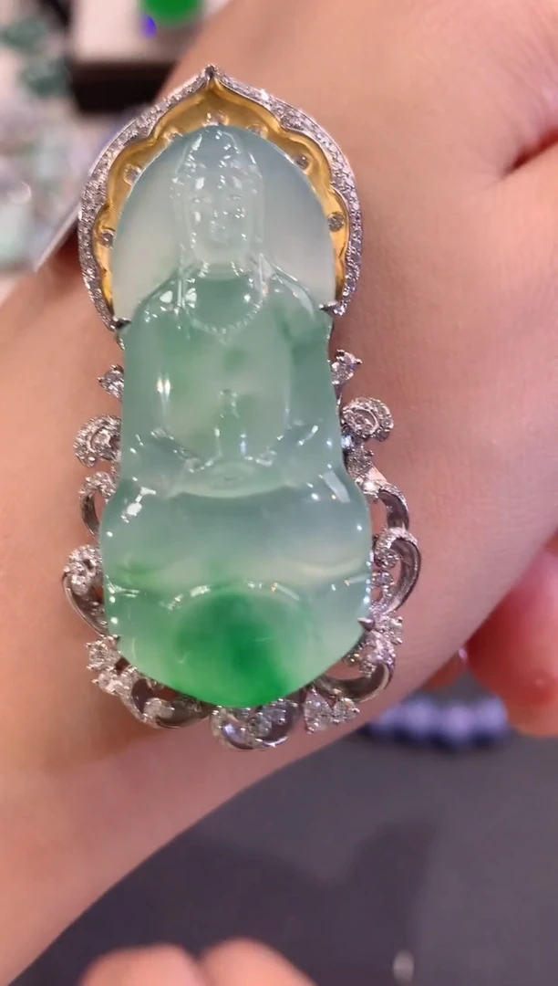 吊坠(不含链)18K金镶嵌翡翠w51