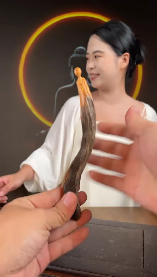 柏木（崖柏）手工摆件,先抢先得! 编号:143