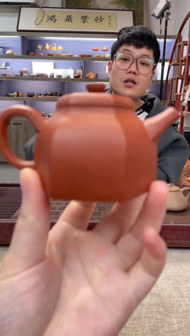 【闪购商品】紫砂茶壶朱泥 六方金钟