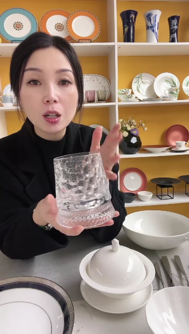 瓷波点转转解压杯