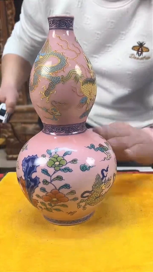 【闪购商品】瓷片265F现代工艺品一个