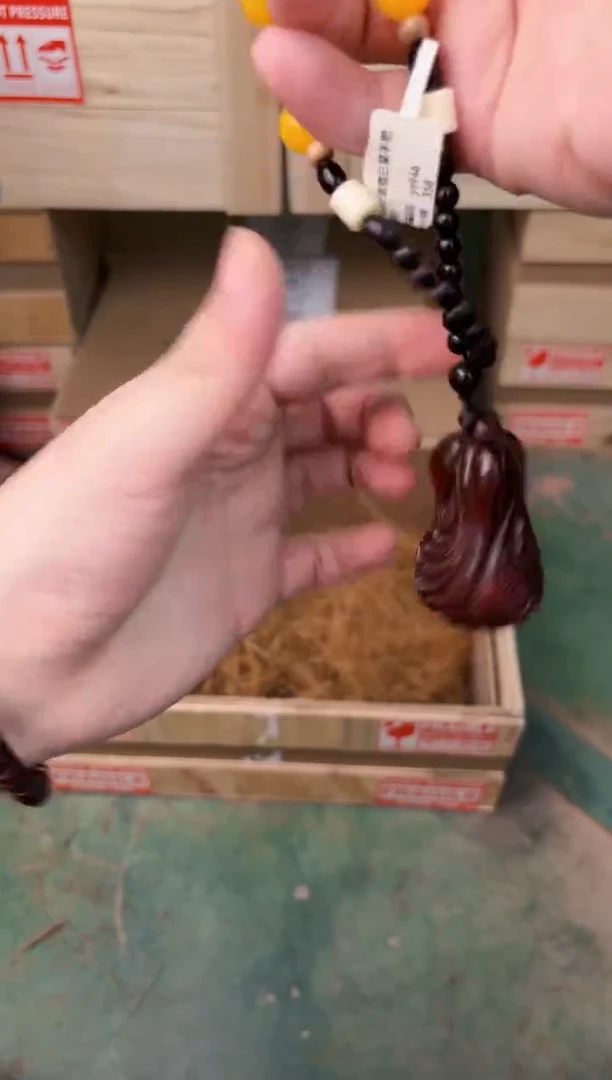 禧一文玩木作类材质手串无礼盒