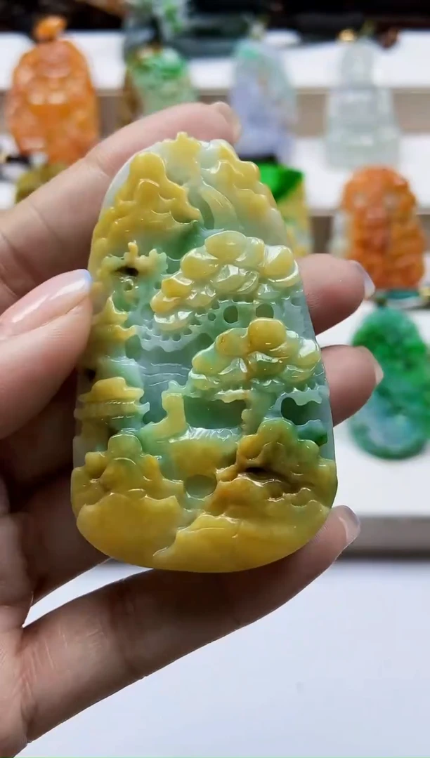 颈饰未镶嵌翡翠翡翠A货