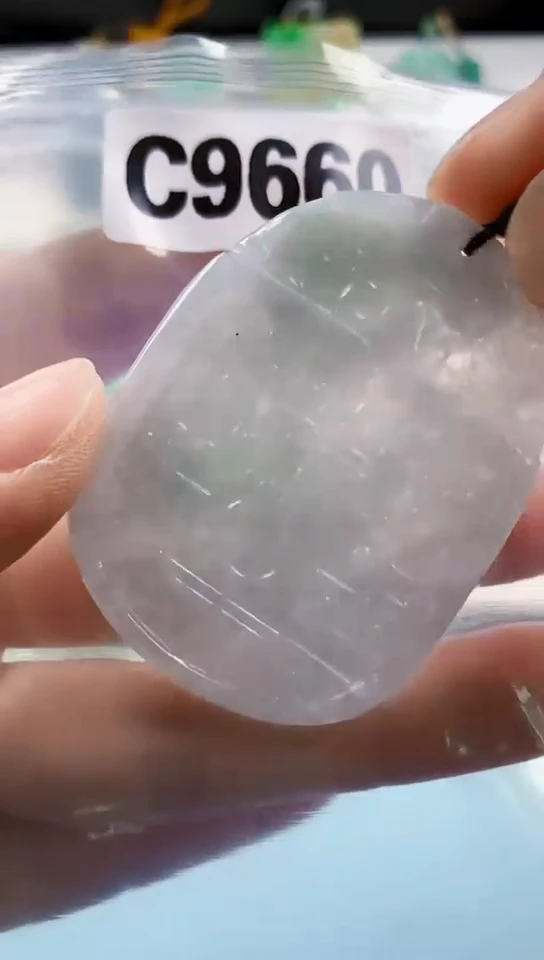翡翠未镶嵌颈饰天然翡翠吊坠挂件