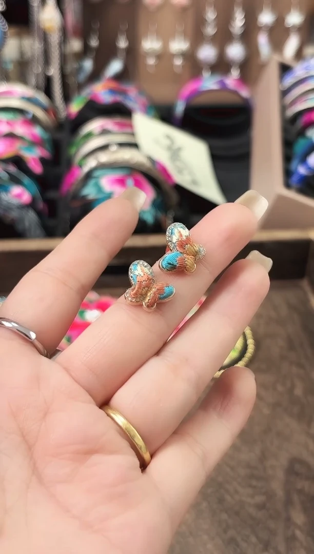 织绣艺枝独绣手工饰品294