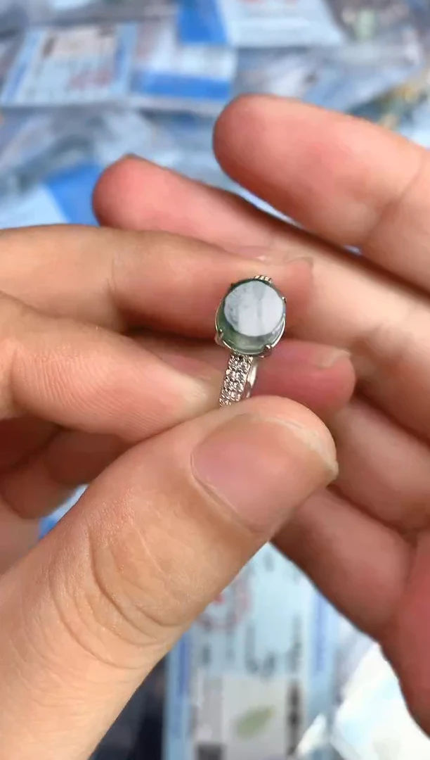 颈饰银S925镶嵌翡翠25111803