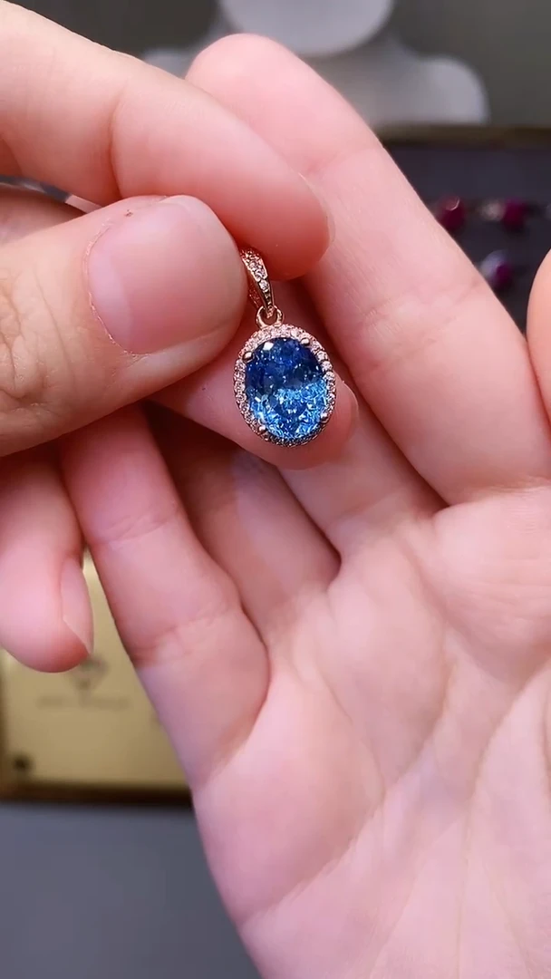 银S925镶嵌颈饰海蓝宝石85