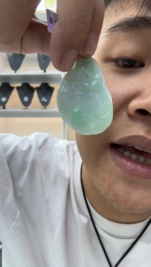 颈饰未镶嵌翡翠天然翡翠A货孤品一件