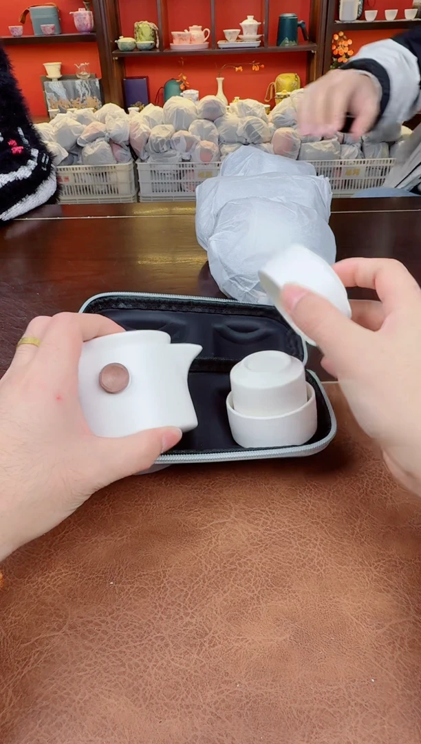 【闪购商品】车载白11111111111111