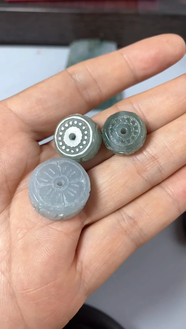 翡翠散珠翡翠挂件吊坠-55