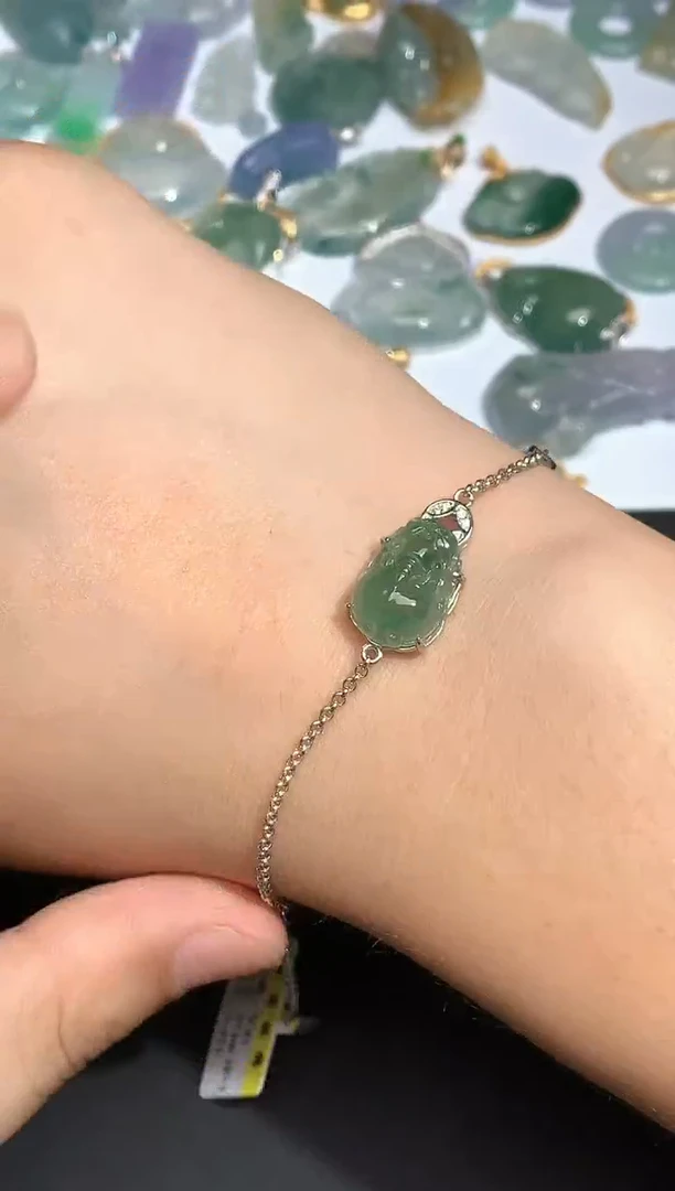 颈饰银S925镶嵌翡翠20250928102