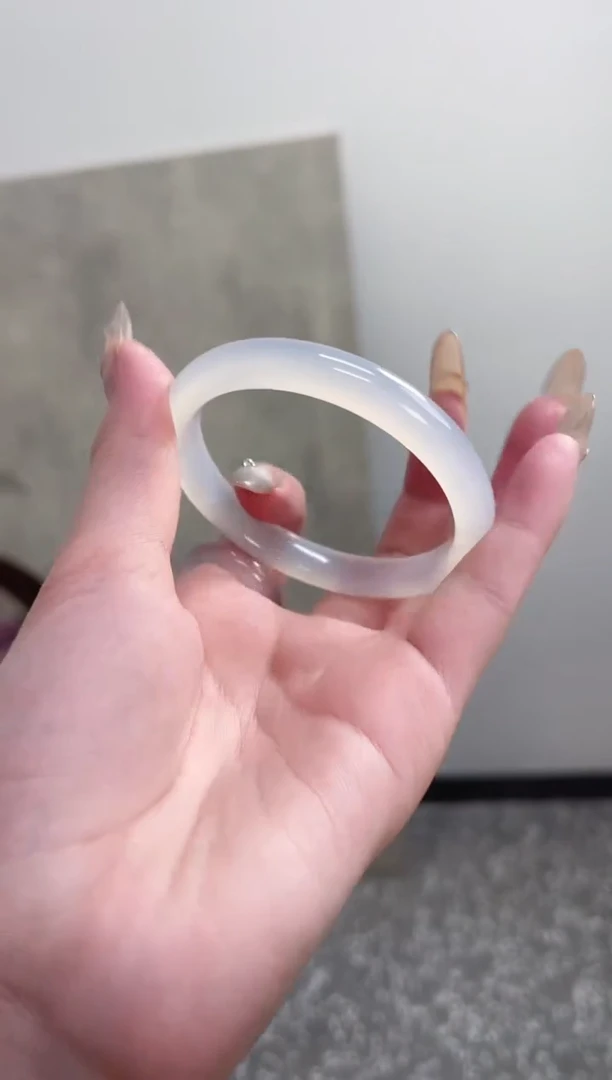 【闪购商品】玛瑙/玉髓手镯未镶嵌56-57圈 需要包容