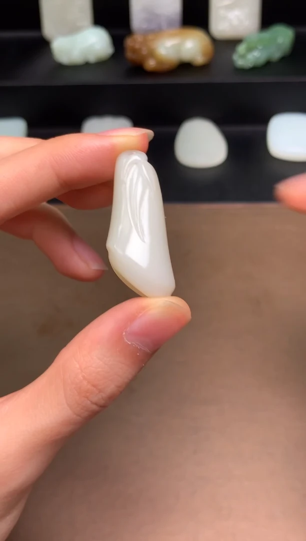 颈饰未镶嵌和田玉10