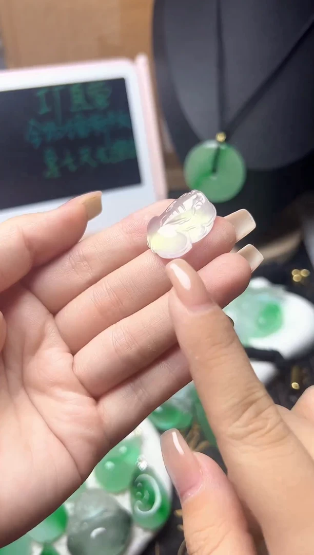 颈饰未镶嵌翡翠所见即所得，一图一物