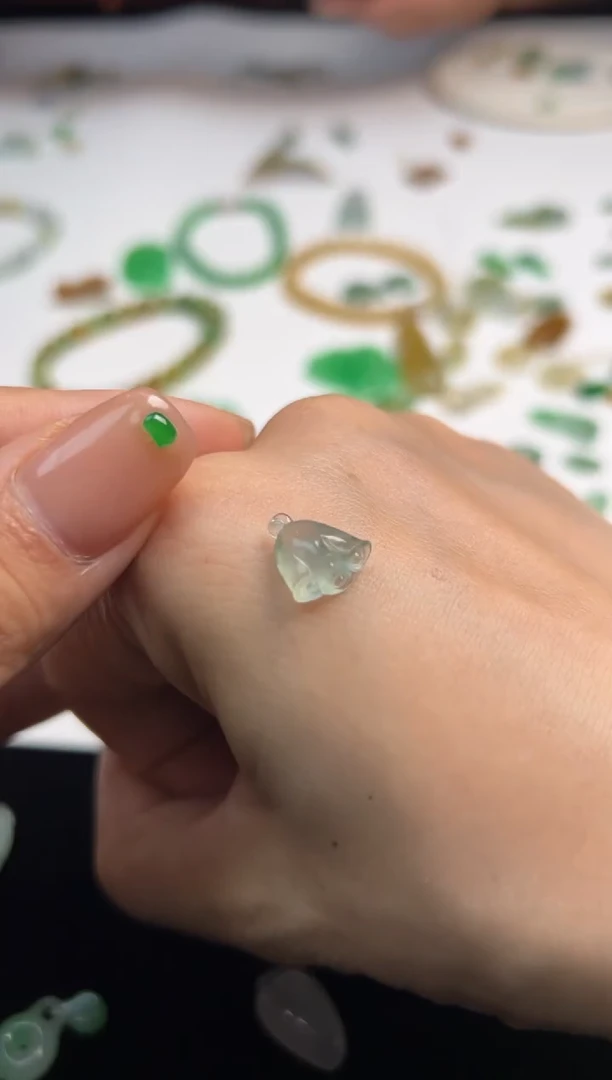 定制翡翠未镶嵌1200+120冰莲蓬-lhm187