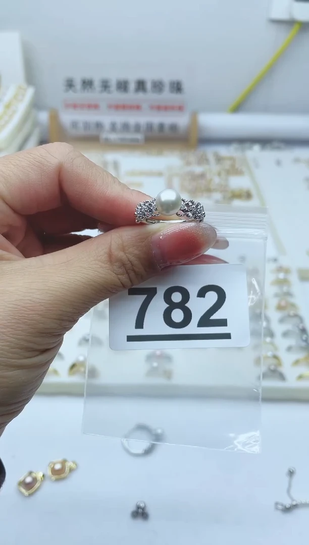 【闪购商品】淡水珍珠珠宝奇石合金782