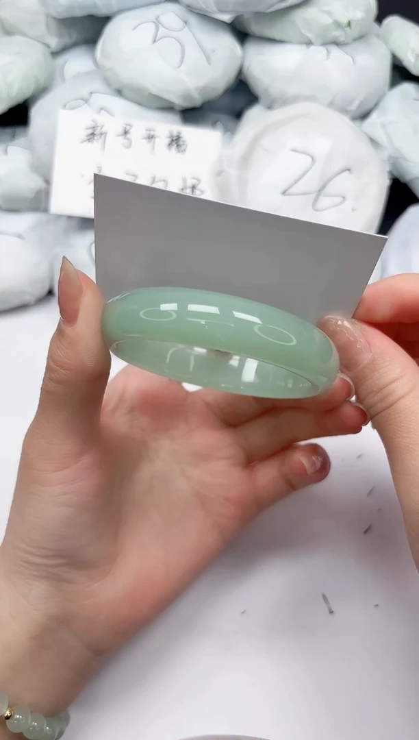 未镶嵌手镯石英质玉A74/57.5