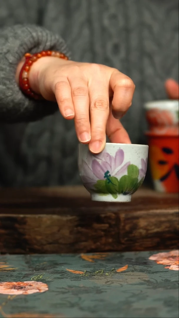 【闪购商品】杯釉下彩手工手绘同款陶器