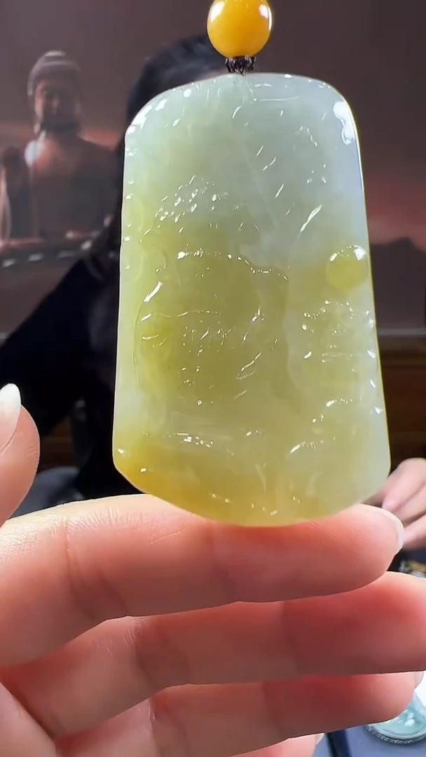未镶嵌挂件翡翠黄翡财神