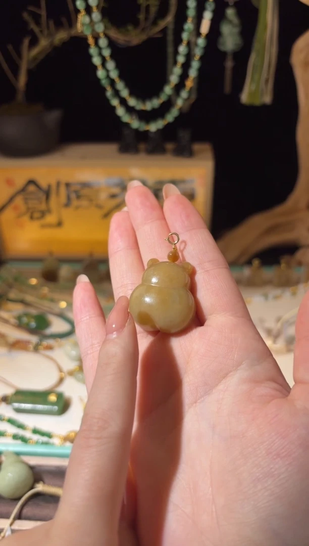 吊坠(不含链)银S925镶嵌和田玉小熊熊