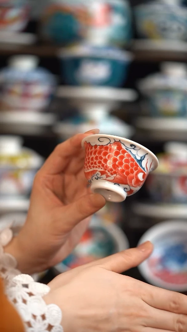 瓷片昨明压手杯（福利价格）