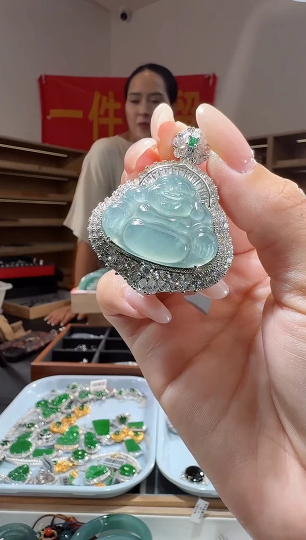 吊坠(不含链)合金翡翠山***哥佛公（多样性发其一）