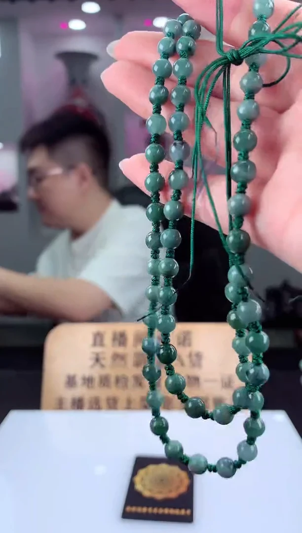 未镶嵌定制翡翠天然翡翠（拍一发一)