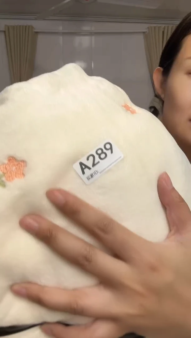 爱***?瑕疵床品一物一拍289