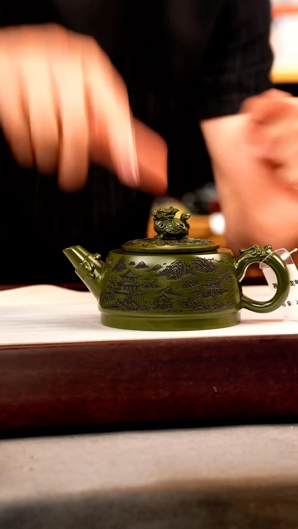 茶壶紫砂绿泥 龙龟 刻绘