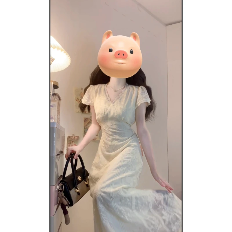 大码胖MM法式V领甜美刺绣连衣裙夏季温柔风初恋茶歇收腰公主裙仙