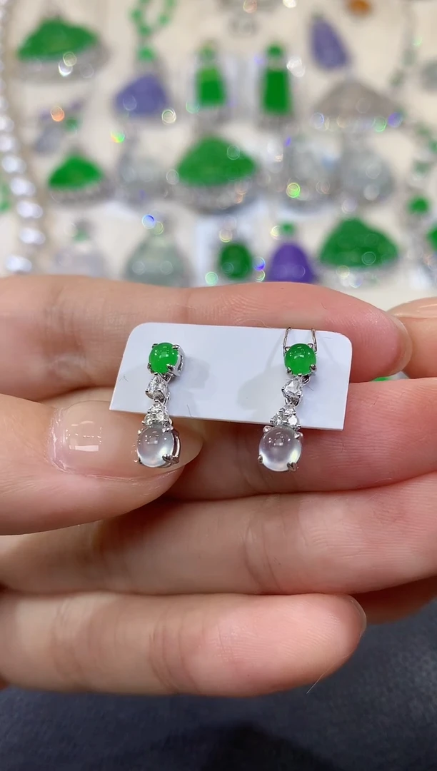 18K金镶嵌翡翠耳饰A31  多样性发货一件