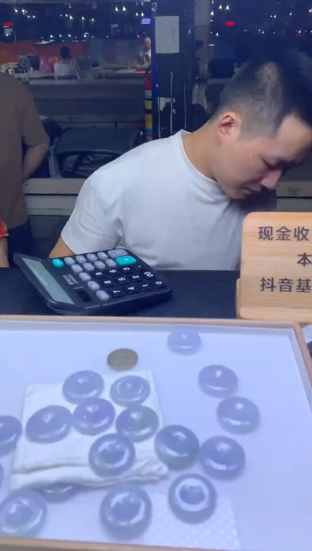 未镶嵌定制翡翠上***Tf4654654654654