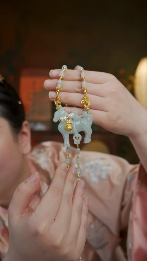 颈饰未镶嵌翡翠7002