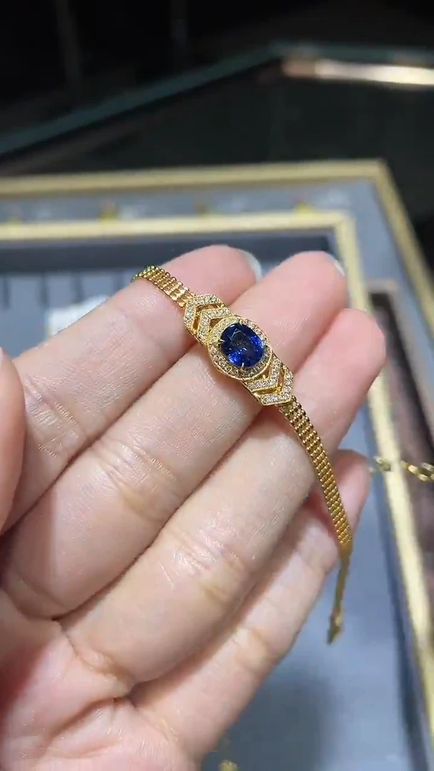 手链蓝宝石18K金镶嵌1