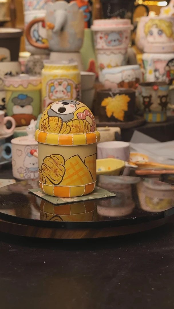 景德镇釉下彩绘设计师款式陶瓷