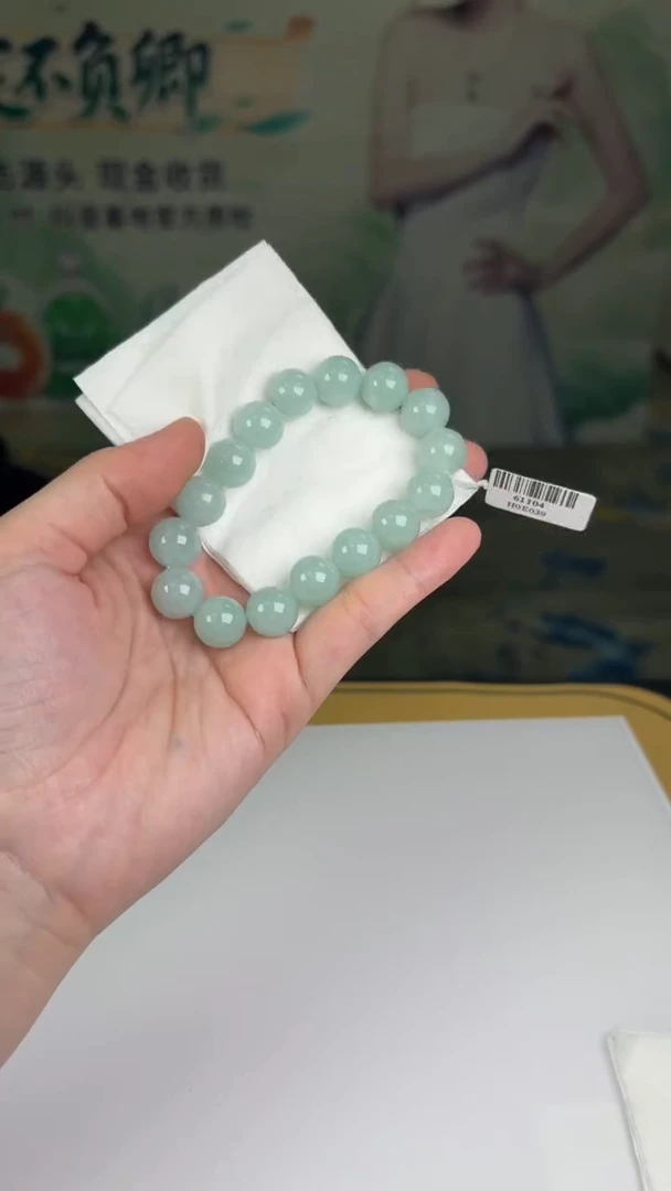 颈饰未镶嵌翡翠翡翠多样性发其一