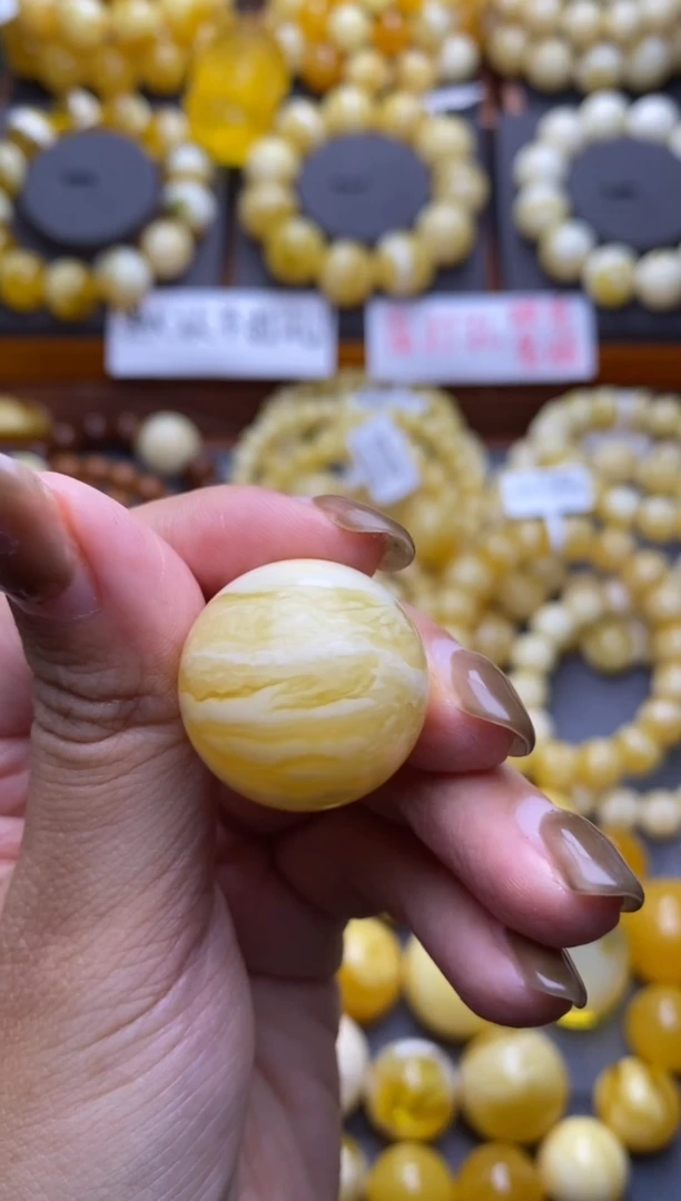 【闪购商品】琥珀裸石未镶嵌大小姐珠宝严选106