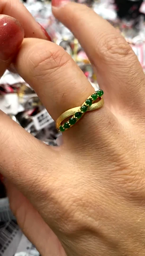 【闪购商品】翡翠戒指银S925镶嵌3333333     9