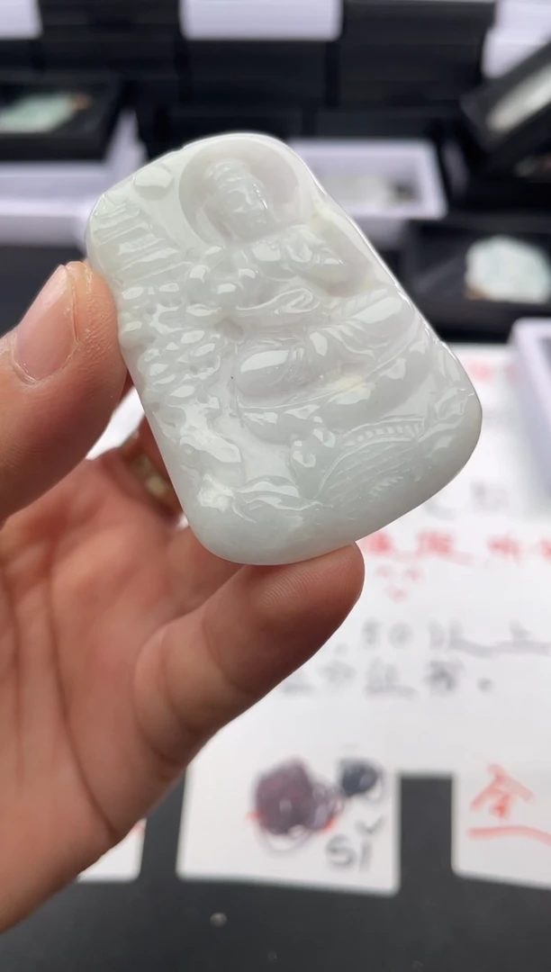 颈饰未镶嵌翡翠....8/29/.119