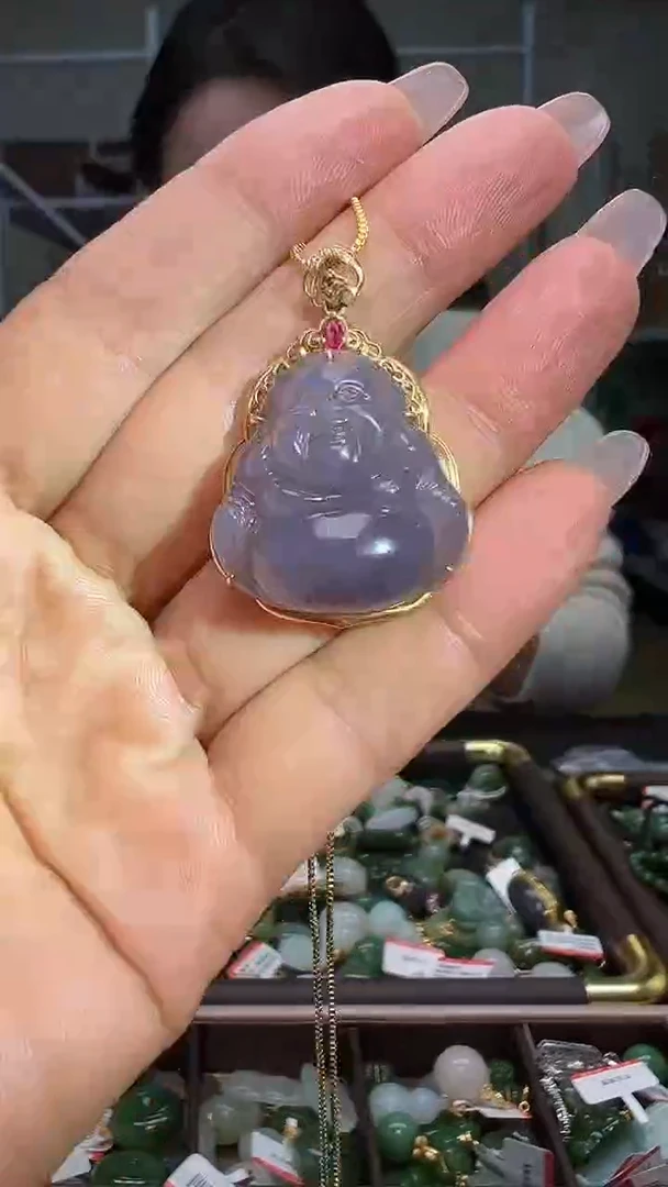 颈饰18K金镶嵌和田玉（多样性发货.发其一)12.13.18