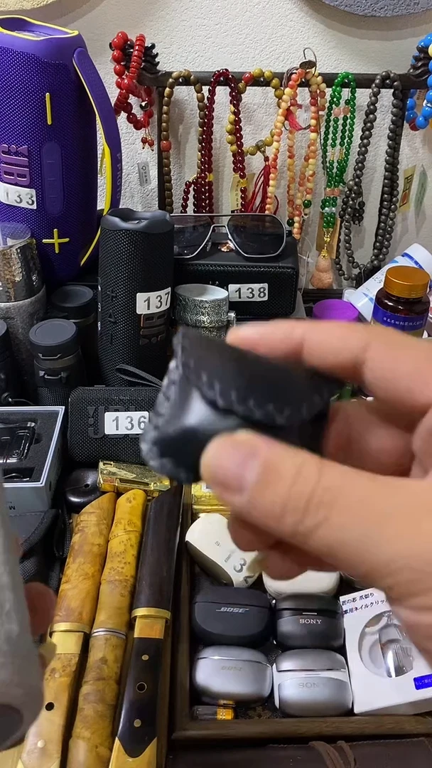 瓷片闪购商品 如图所示