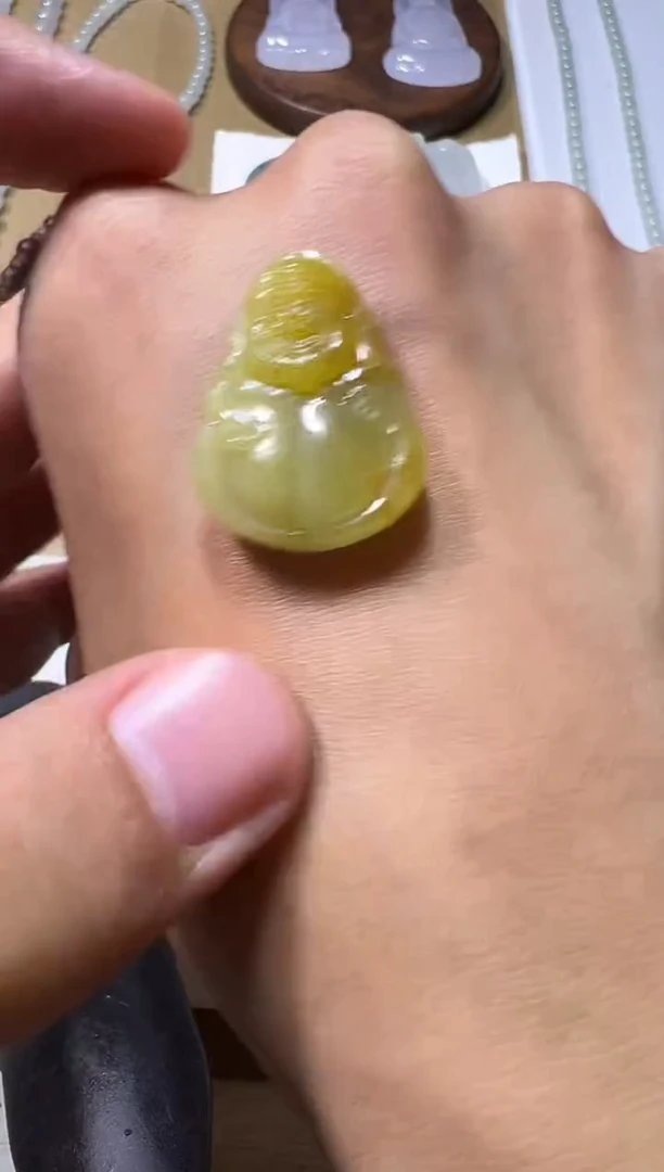 未镶嵌定制翡翠挂件